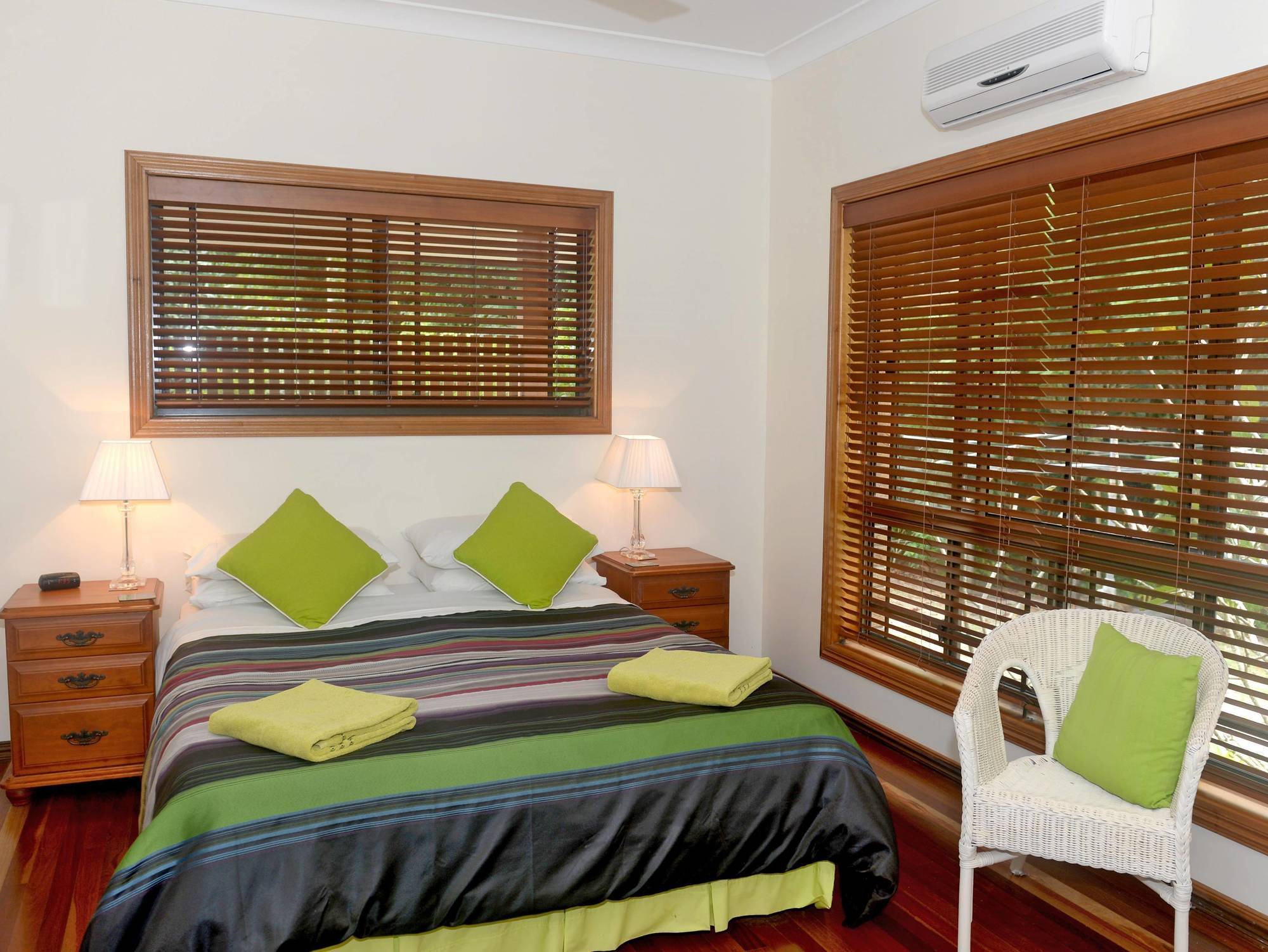 Hibiscus Lodge Bed & Breakfast Wongaling Beach Exterior foto